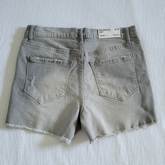 Kensie Jeans👖 Vintage Luxe Moonlight🌙 Denim Shorts - NWT - Picture 2 of 12